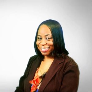 Meet your Posher, Yolanda